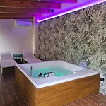 Artemide Bed and breakfast