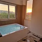 Artemide 4*
