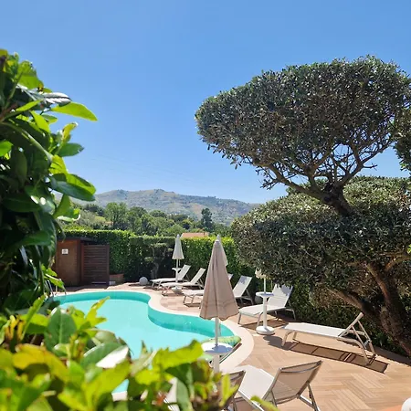 Artemide 住宿加早餐酒店