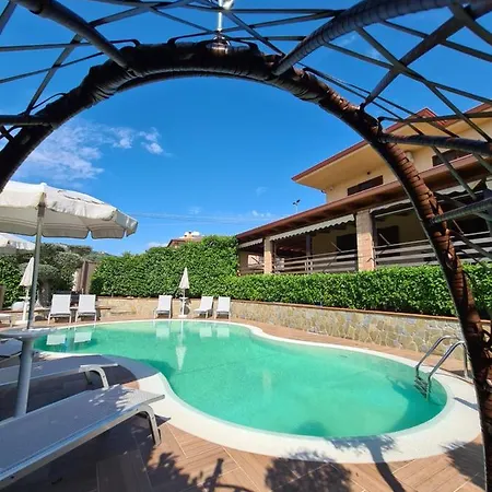 Artemide Bed & Breakfast 4*