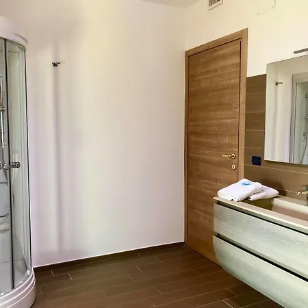 Artemide 4*